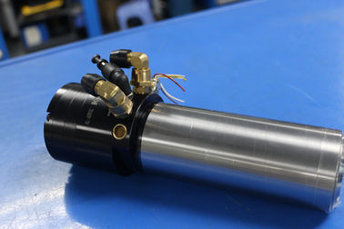 0.75KW 精密高周波は CNC のルーター モーター紡錘を細長くします